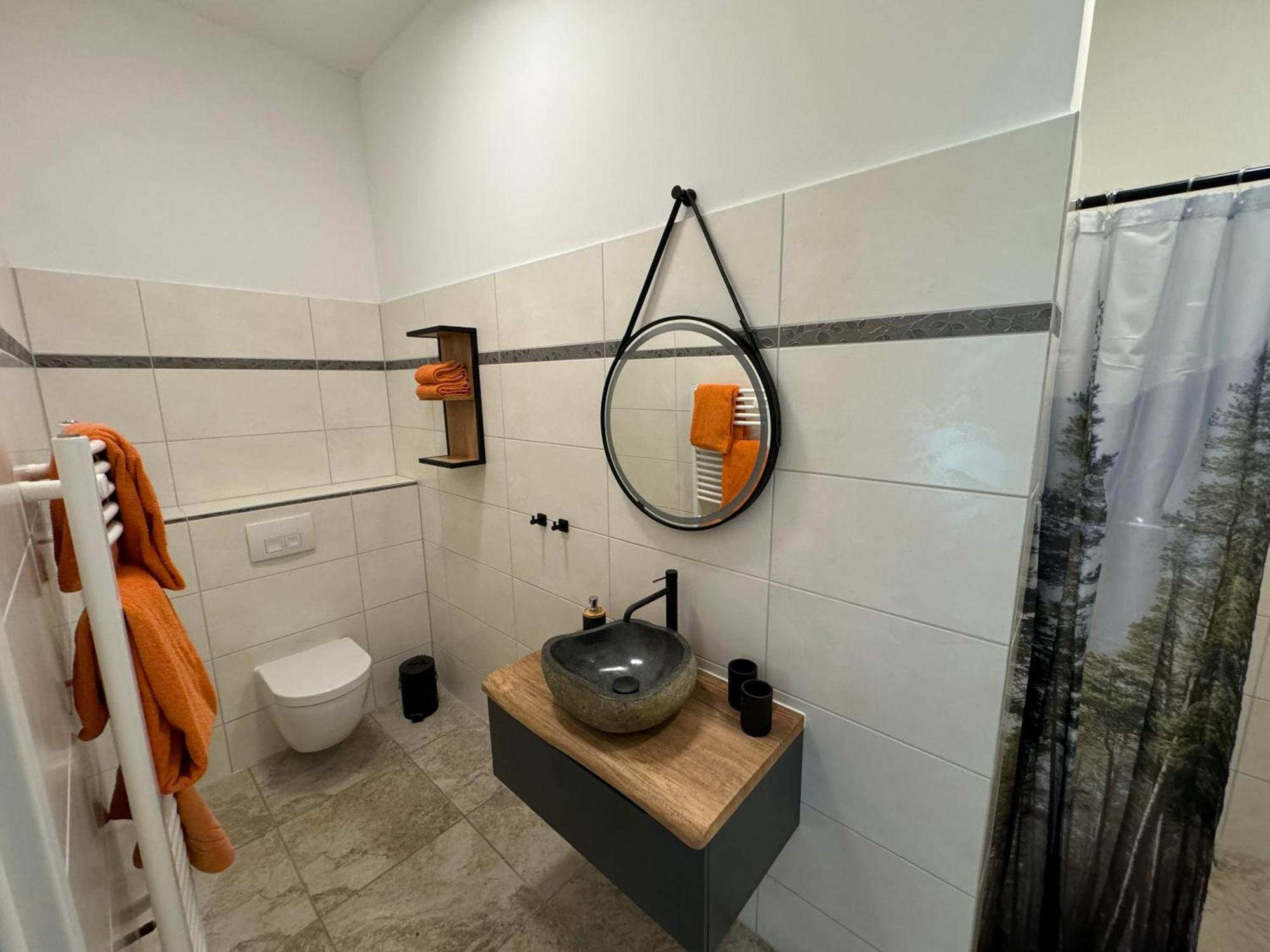 Bed & Breakfast Am Waldguertel Forst  Dış mekan fotoğraf